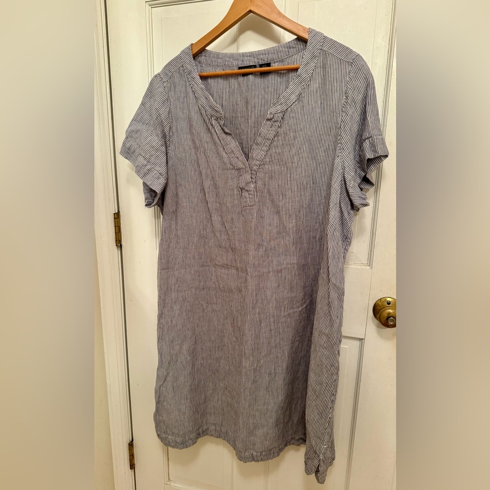 Tahari Linen navy and white pinstriped dress